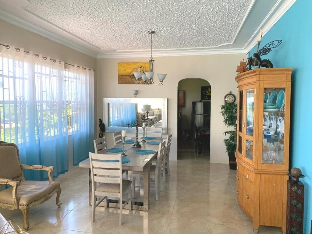 Ferienwohnung Bella Vista Vacation Montego Bay Exterior foto